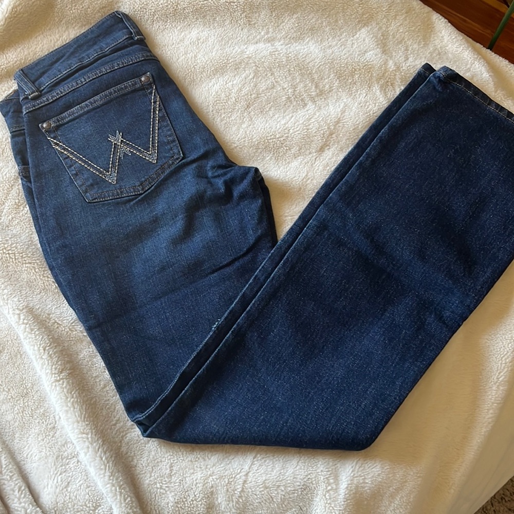 Women’s wranglers! Size 7W/34L! Worn and washed once!